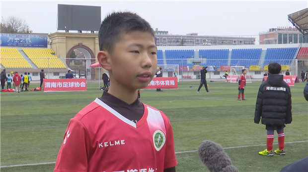 渭南青少年足球锦标赛暨第四届“足协杯”青少年足球比赛(韩城站)开赛(图)