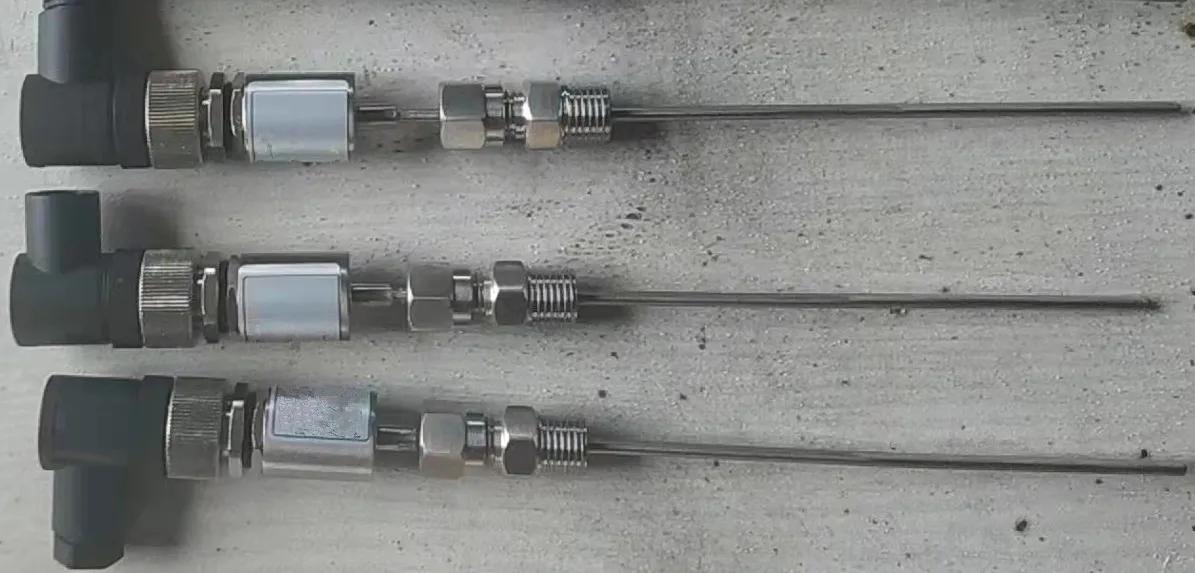 液位传感器怎样将信号传送到电脑,如何把温度传感器传到程序里