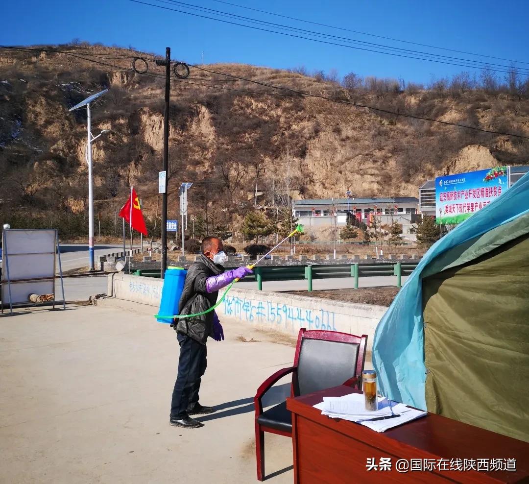 代买物资跑腿忙，居家群众得安康—延安高新区防“疫”帮扶纪实