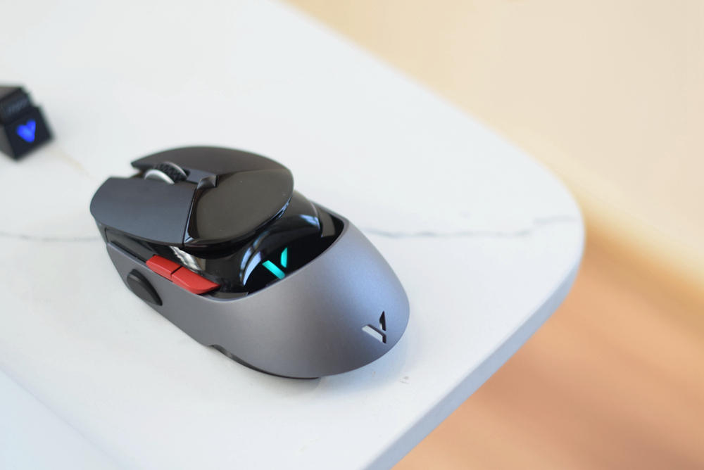 国货之光能不能乱用,有oled屏的鼠标