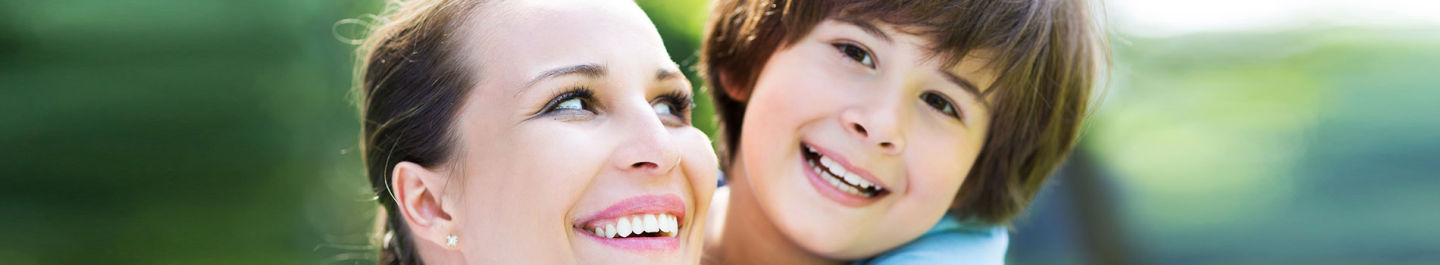 冷光美白会对牙龈有伤害吗,冷光美白会不会很伤牙