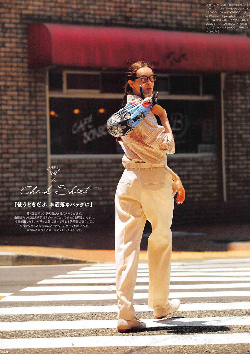 美丽丝巾搭配美出高级感魅力十足,丝巾搭配洋气减龄美出高级感