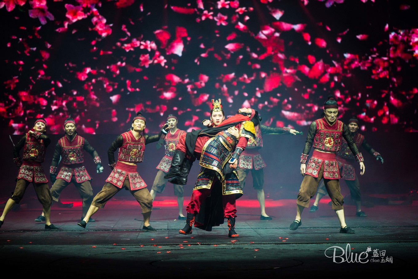 三亚千古情景区每天人流,三亚千古情每天都有表演吗