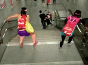 哈哈哈哈哈为什么,为什么越跑步的人越跑越单身