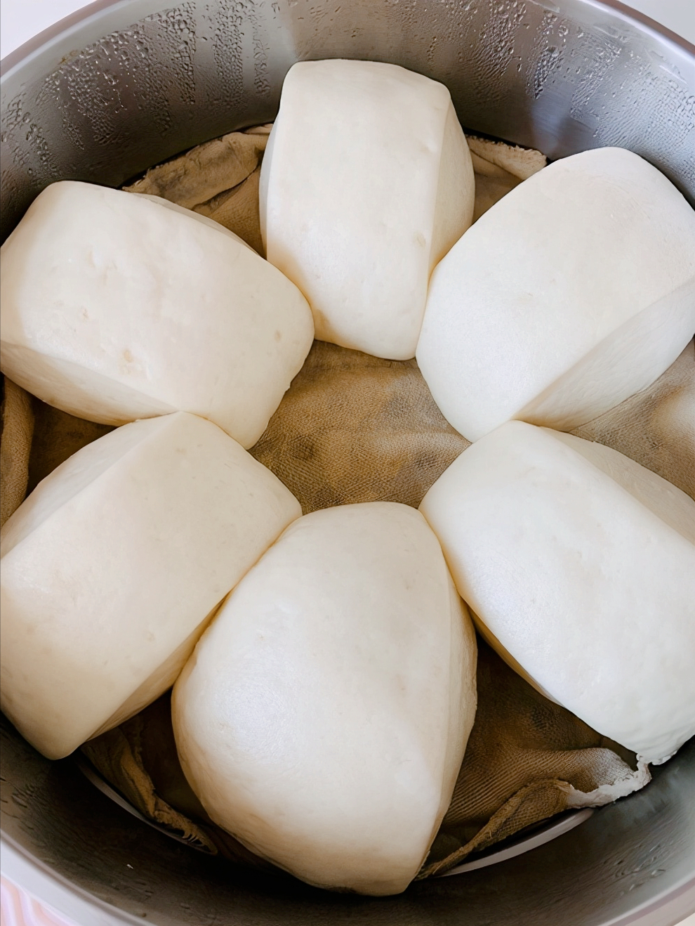 蒸馒头，用低筋、中筋，还是高筋？今天总算明白了，怪不得口感差