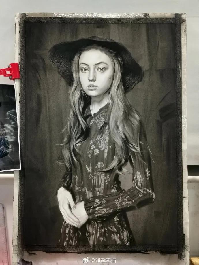 刘斌素描技法用的绘画材料,刘斌素描用的什么笔