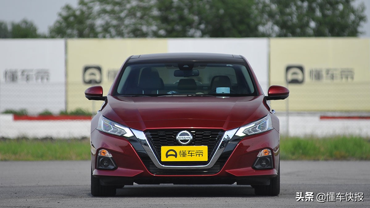 实测天籁2.50-100加速,21款天籁2.0自吸0-100加速多少秒