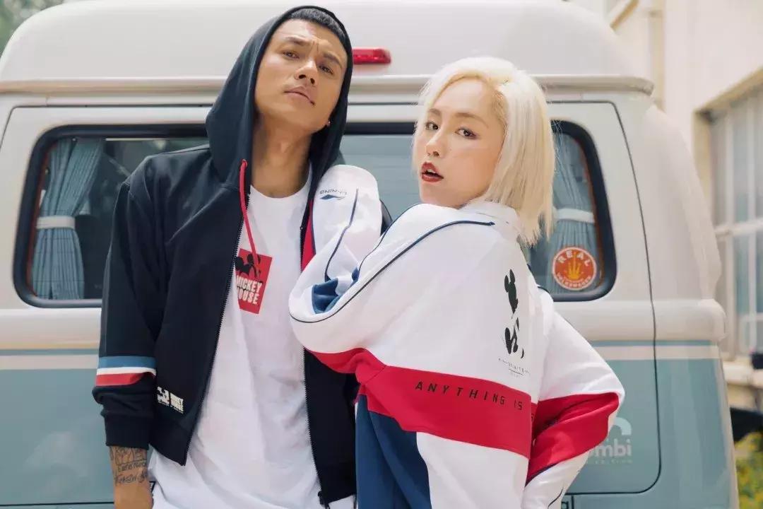 米奇大号三方联名,米奇联名版