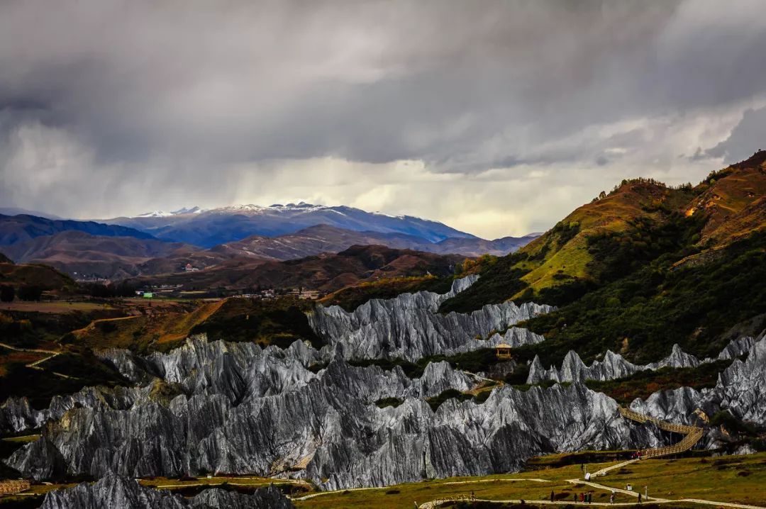 情歌故乡，格萨尔王故里，不去*藏西**就去梦中的香巴拉