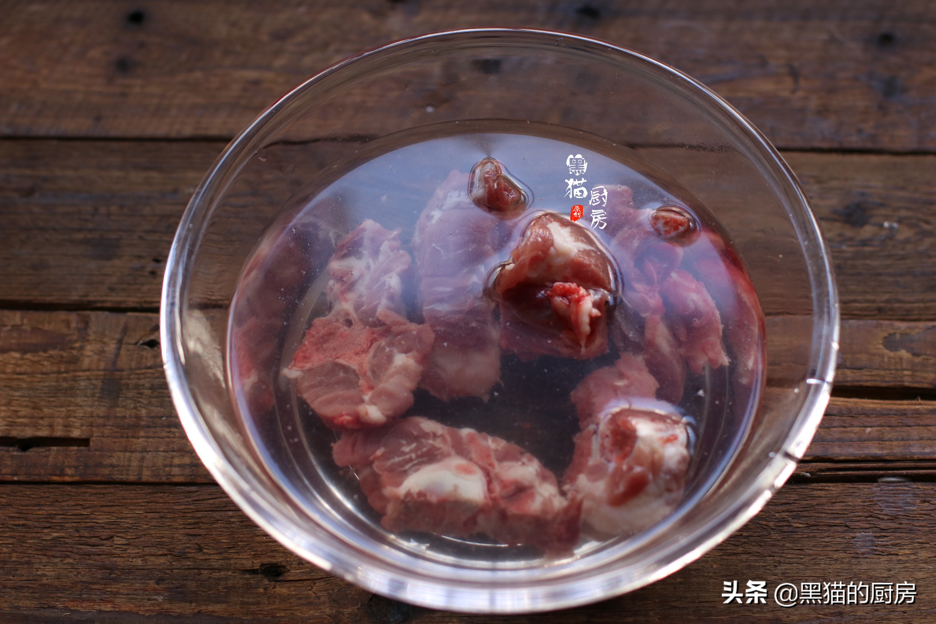 湿热天气一定要喝的这碗汤,炎炎夏日少不了一碗祛湿汤