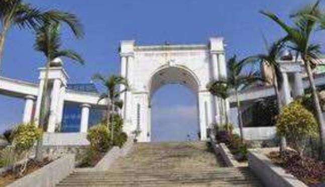 仰恩大学VS福建阳光学院，哪个学校好，你会选择谁？