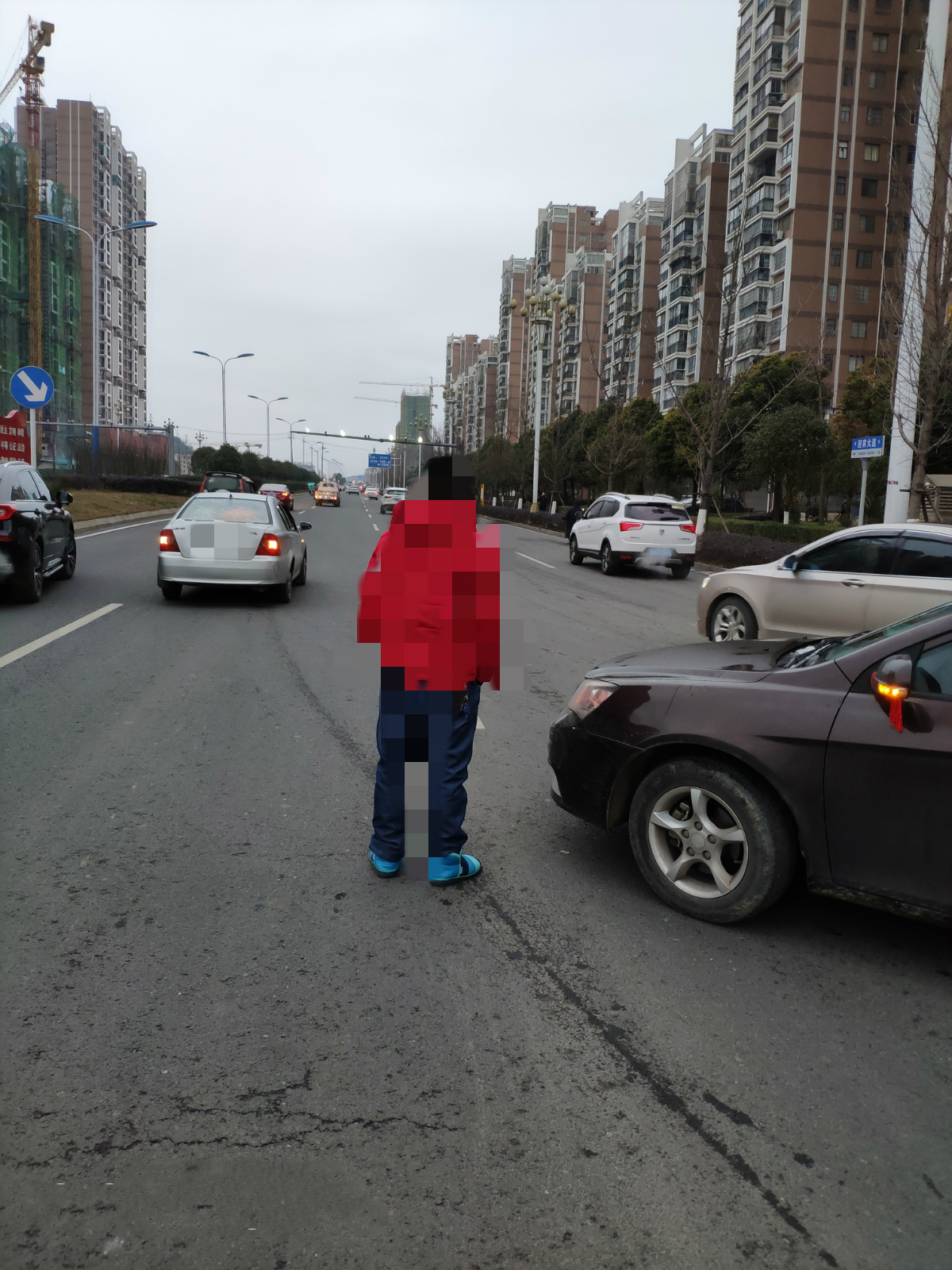 遇到车祸事故应该怎么办,遭遇车祸怎么办