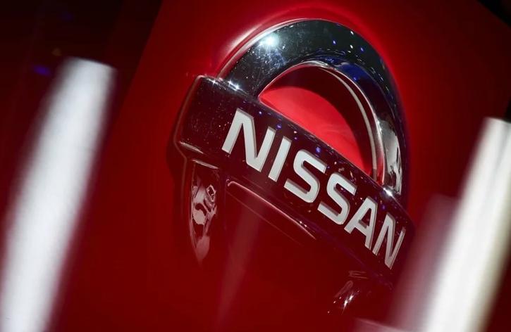 雷克萨斯lm300h试驾七座落地价,雷克萨斯lm300h对比埃尔法