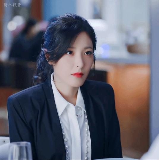 曾黎美貌刘烨,曾黎年轻时的颜值秦海璐评价