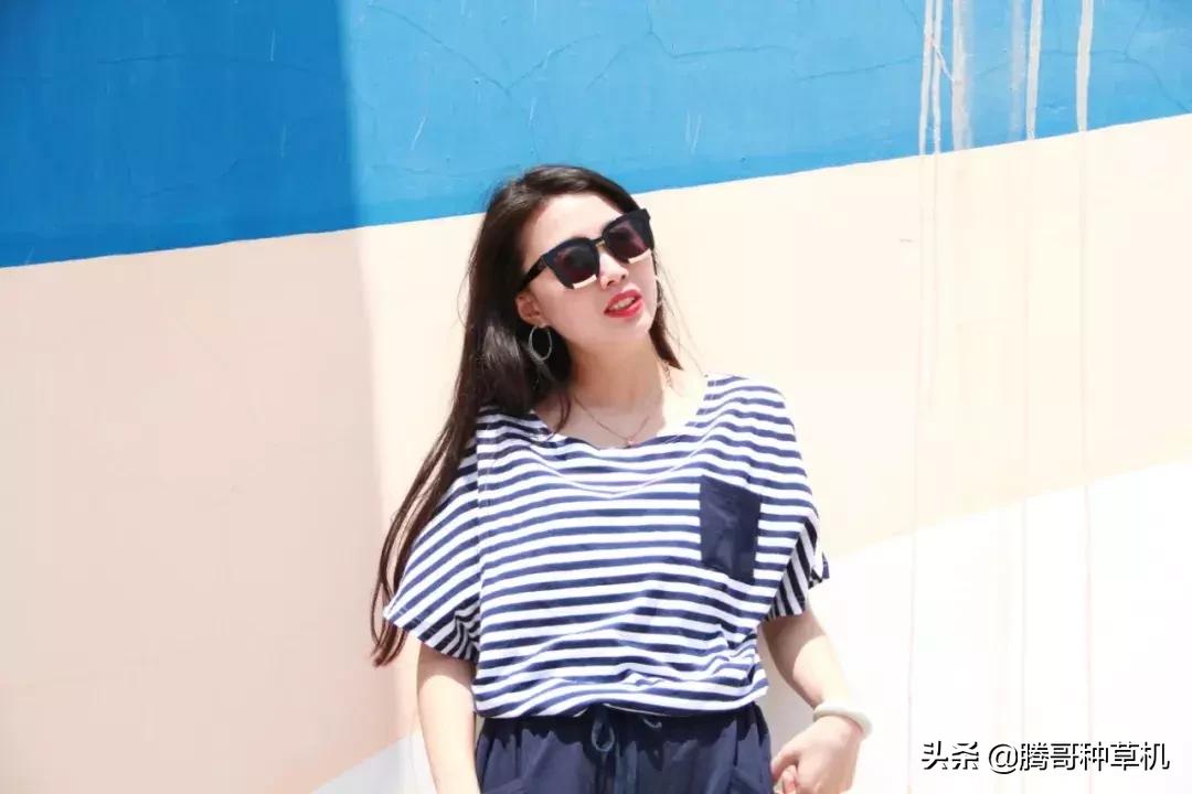 简单的t恤怎么介绍,简单t恤怎样穿好看