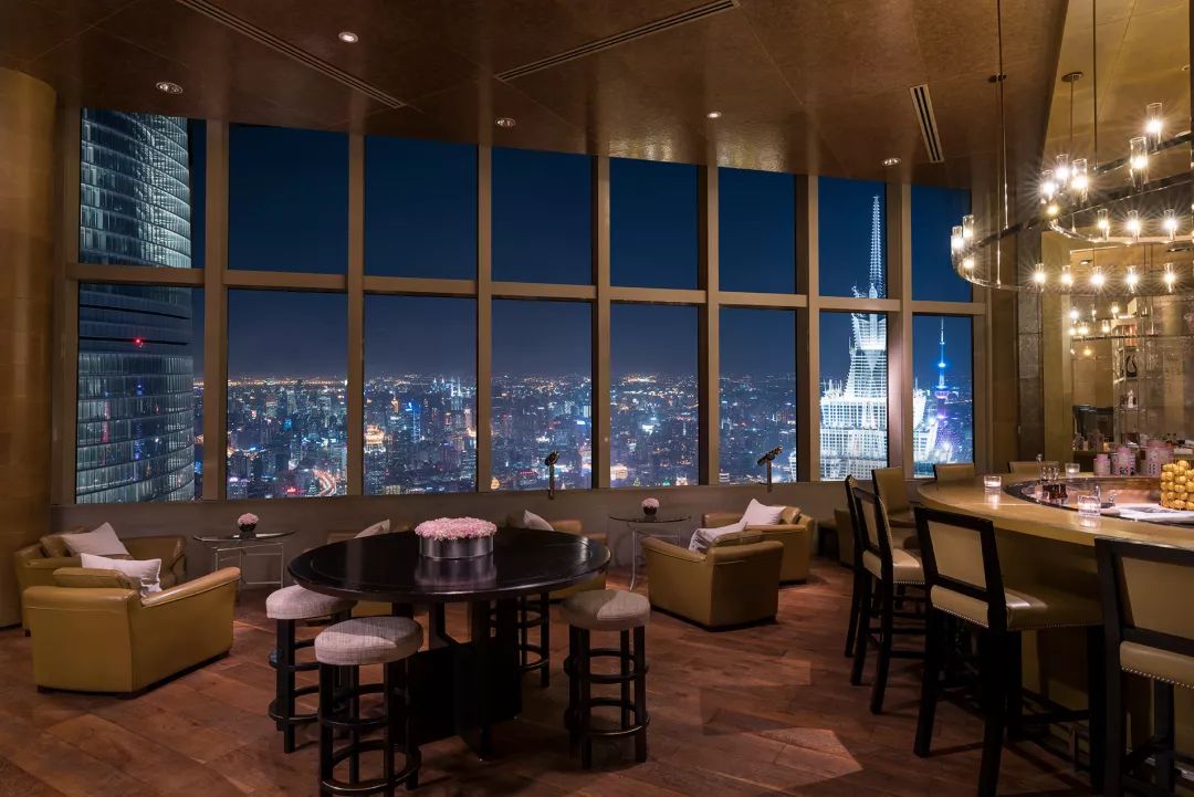 钘忚韩鏄熺骇閰掑簵,钘忚韩閰掗