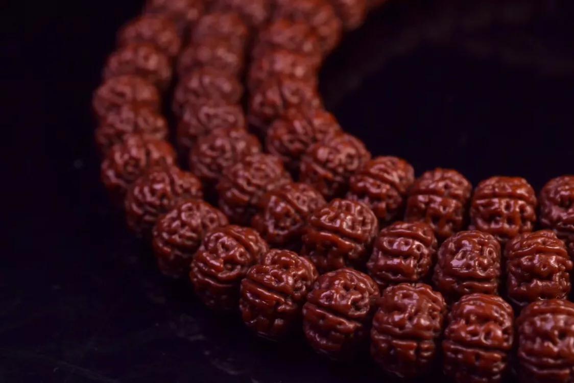 原桩树王小金刚盘玩后效果,老树王小金刚原皮是什么颜色