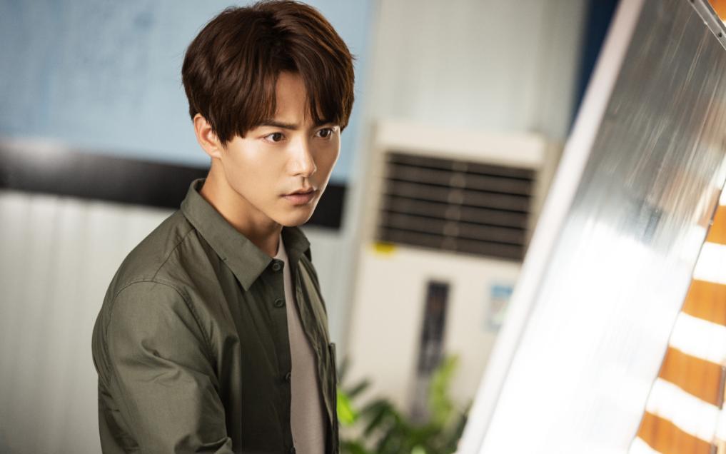 马天宇长得太好看了,马天宇穿戏装真的太惊艳了