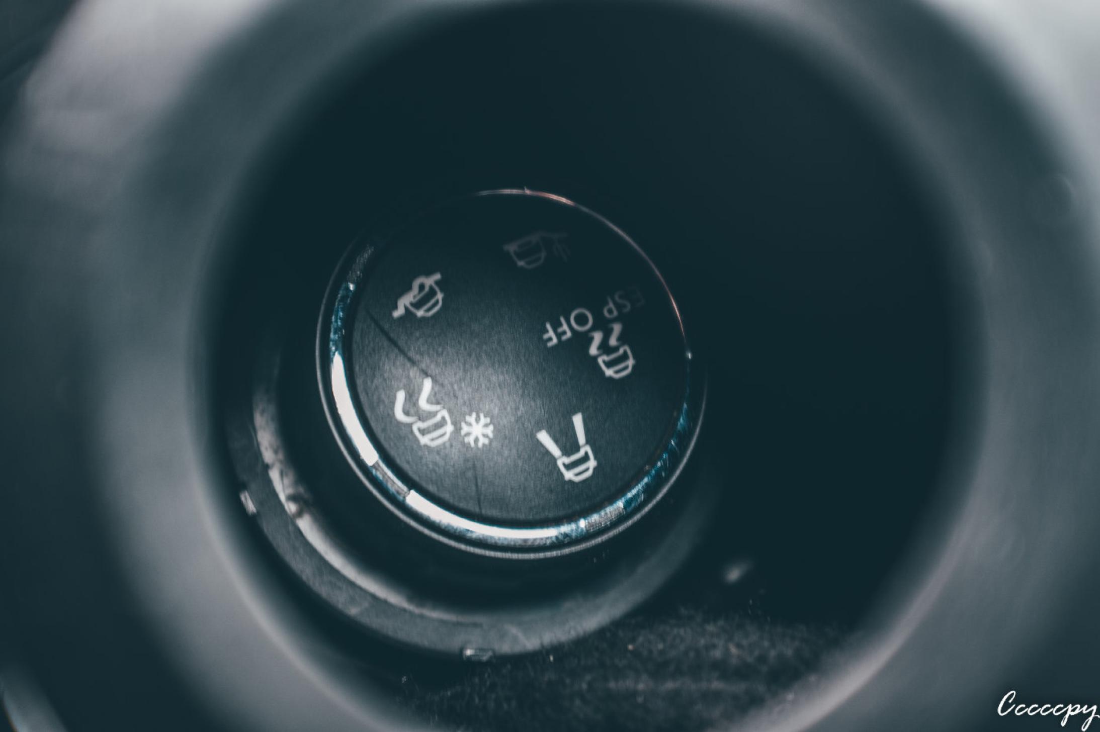 标致3008试驾评测,试驾新款标致3008视频