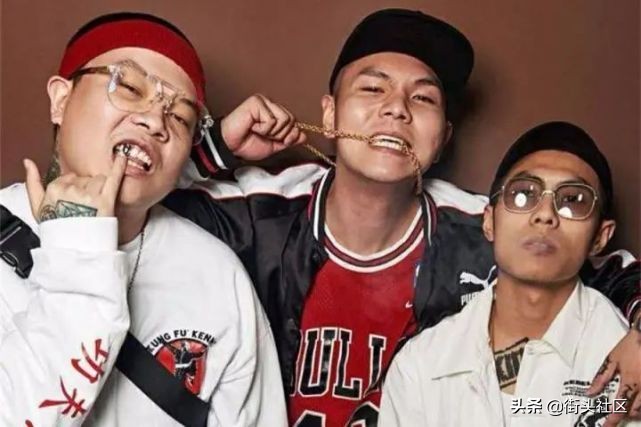 vava回应丁太昇犀利点评,丁太昇怼哭vava引起说唱圈群攻