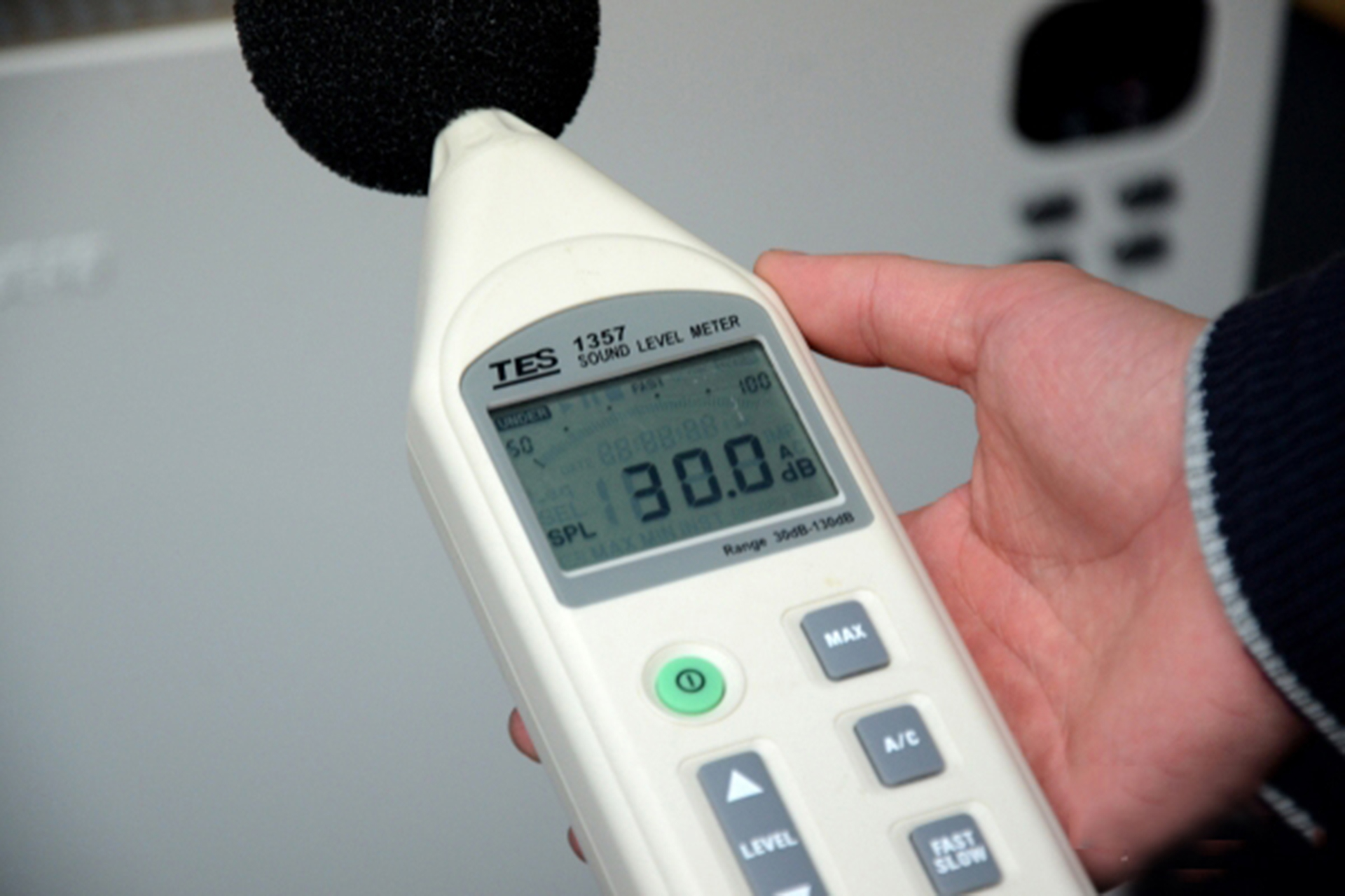 加湿器怎么选又便宜又好的,加湿器两三千