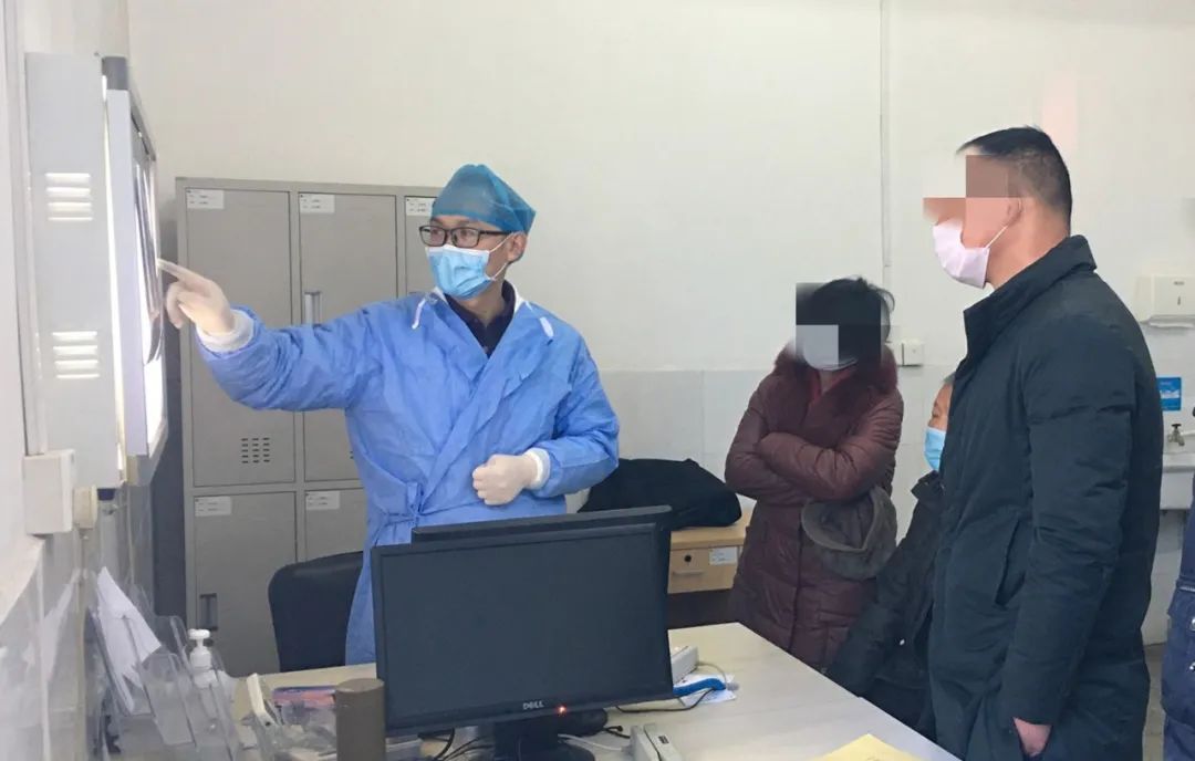 泗阳治疗脚崴的地方,泗阳哪家医院治疗脚扭伤