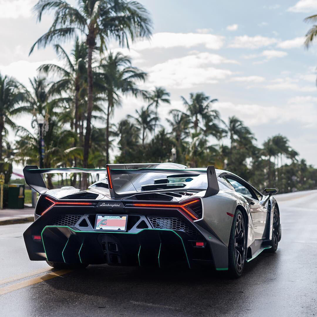 兰博基尼veneno毒药,兰博基尼毒药veneno顶级超跑