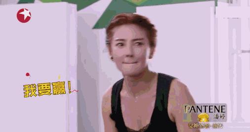 张雨绮雨化田,张雨绮撑伞