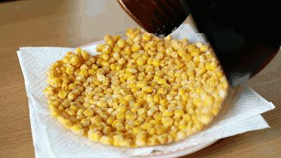 经过油炸后的油怎么利用,让油炸的油变清澈的妙招