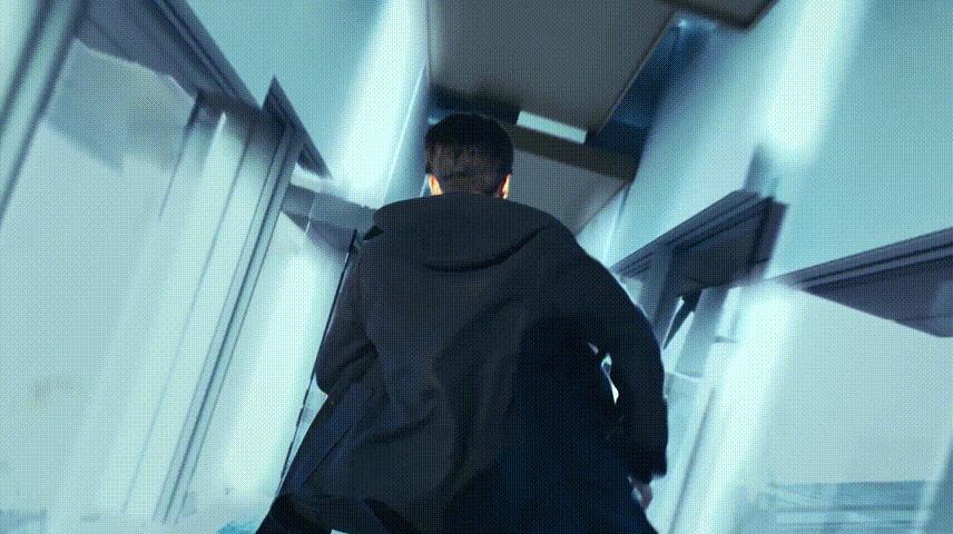 63岁苗侨伟依旧帅气，新剧收视率直达2.2亿！演技“吊打”男主