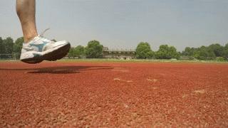 亚瑟士10公里跑鞋推荐,10公里左右耐克跑鞋推荐