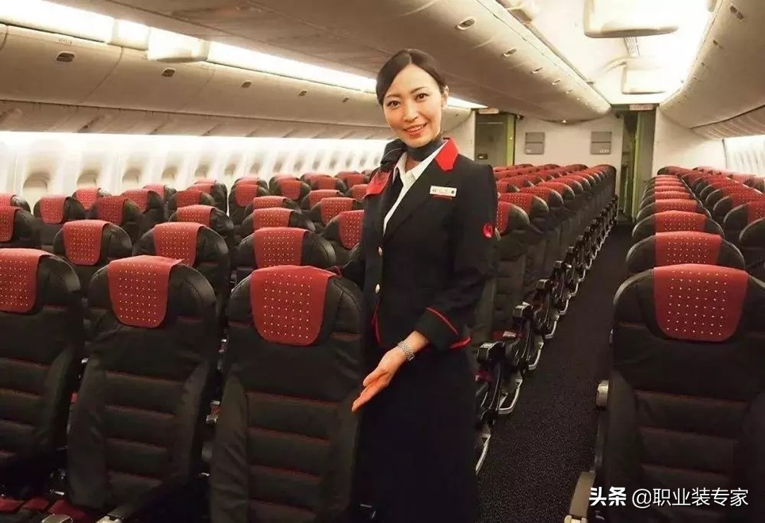 jal鑸┖鍒舵湇,鏃ユ湰鑸┖jal