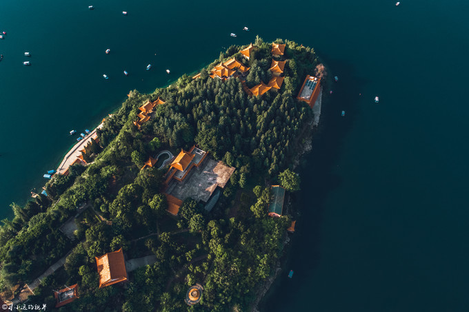 2001年抚仙湖水下古城真实视频,罕见的湖泊风光摄影