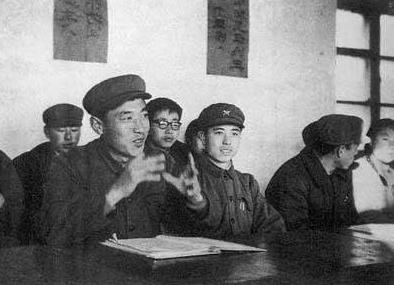 47年前,那位轰动一时的白卷英雄张铁生,现在怎么样了?