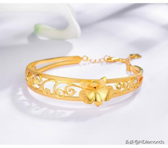 花大价钱买的黄金手镯长斑了，要去退掉吗？