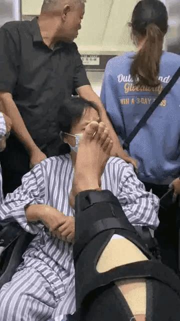 每日一笑看完你能不能忍住不笑,每日一笑看了让你笑