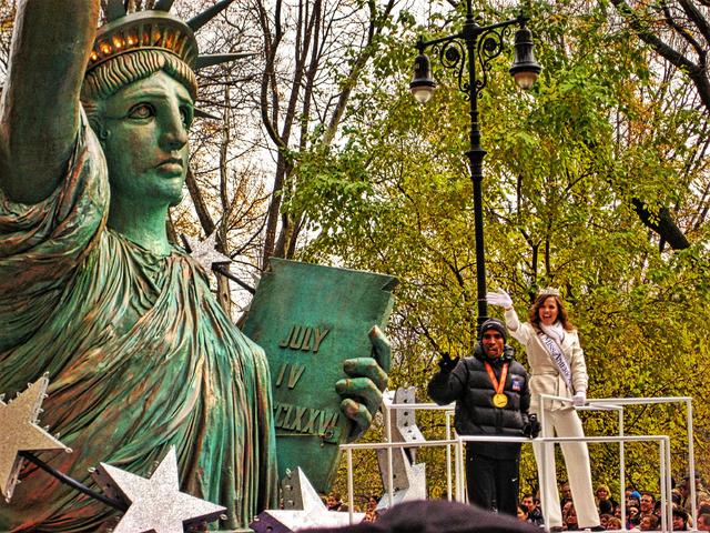 纽约感恩节周边旅游,纽约感恩节大巡游
