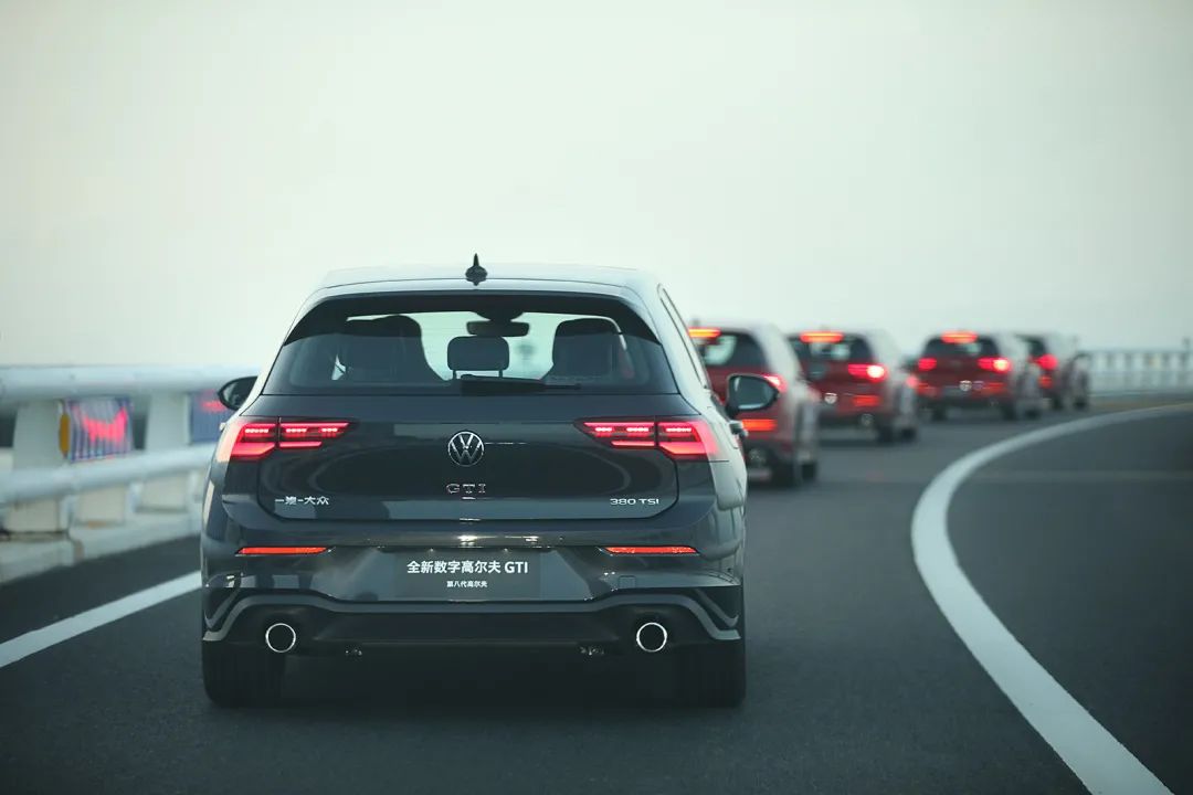 试驾高尔夫gtievo,17款高尔夫gti2.0t试驾