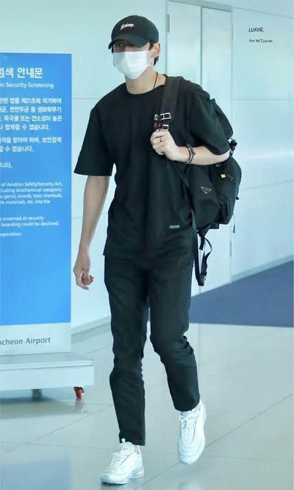 懒人黑色系穿搭,黑色控潮男穿搭夏季潮流