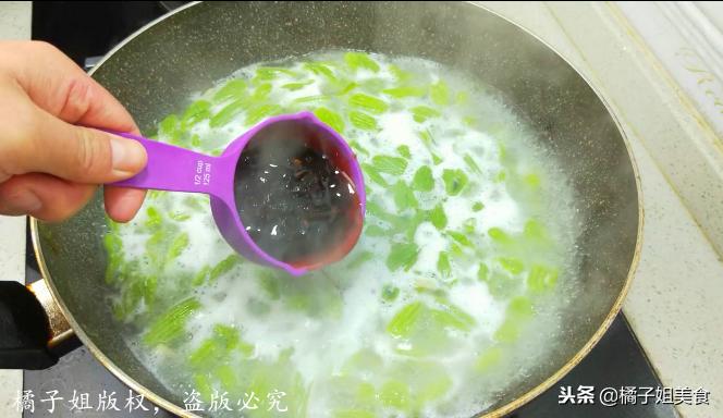 面粉的做法疙瘩汤,低筋面粉辅食面疙瘩各种做法