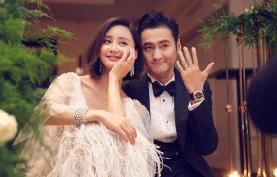 张馨予柜子倒塌,张馨予在家被妈妈砸伤