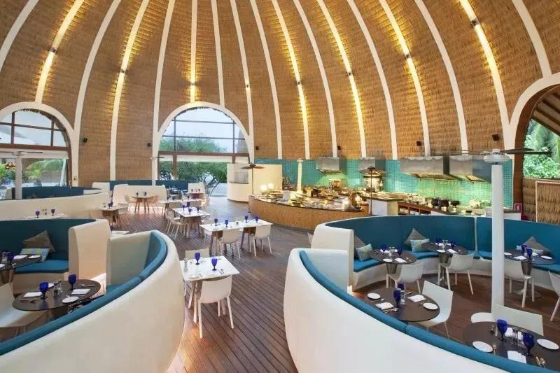 马尔代夫七星选岛全攻略,马尔代夫沙滩别墅出海游泳