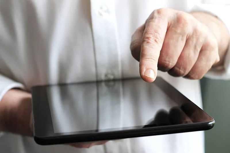 熬走了三星，李东生就能赢吗？TCL有好故事，但故事有缺陷