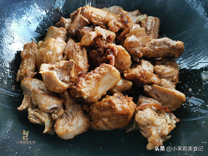 买排骨最好是不要买肉,排骨肉少好还是多肉好