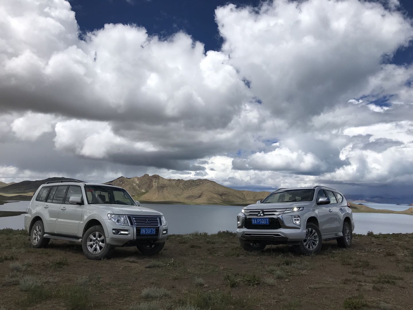 全地形越野车极限越野,全地形三菱帕杰罗