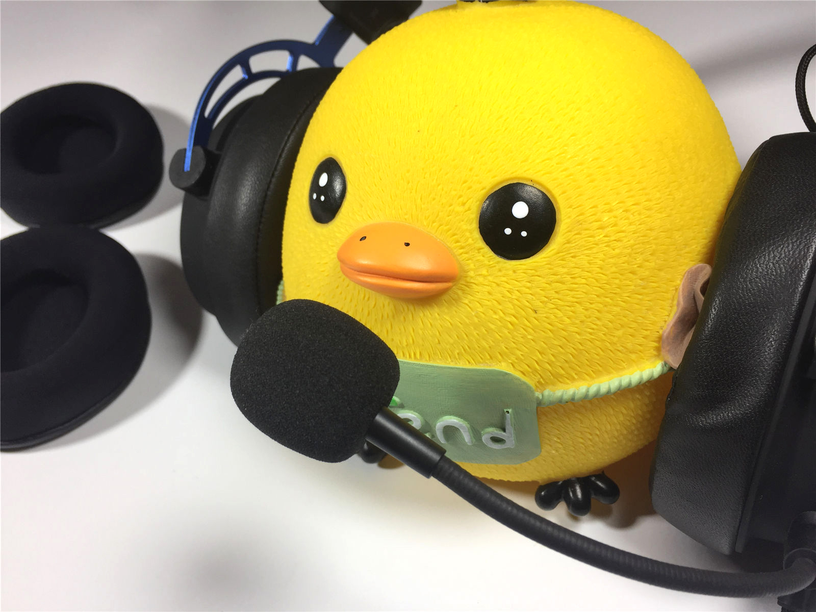 hyperx阿尔法无线版游戏耳机,开箱hyperxcloudalpha电竞耳机