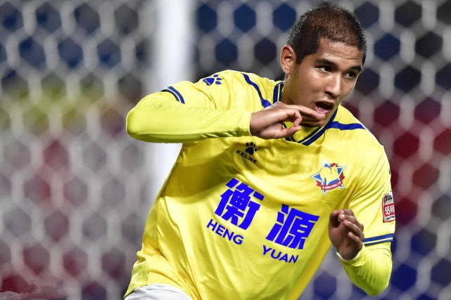 从升级中超到降级中乙，申鑫一年光速堕落，一切都是欠薪的错