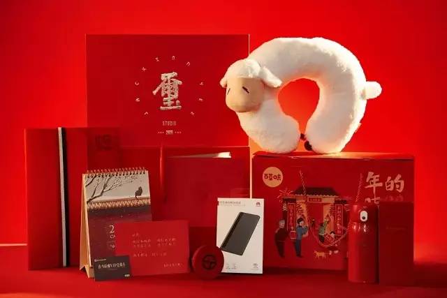 明星春节时期送礼物,明星春节礼物推荐
