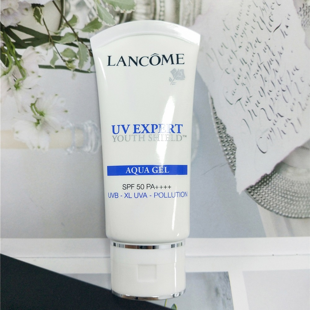 兰蔻小白瓶防晒霜效果怎样 (兰蔻小白管防晒霜是物理防晒吗)