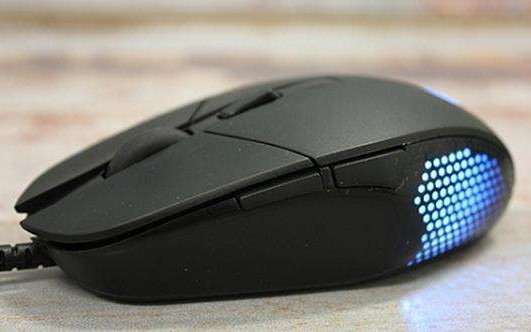 拿下全球50%的市场，这家瑞士公司靠卖鼠标，每年赚走百亿收入